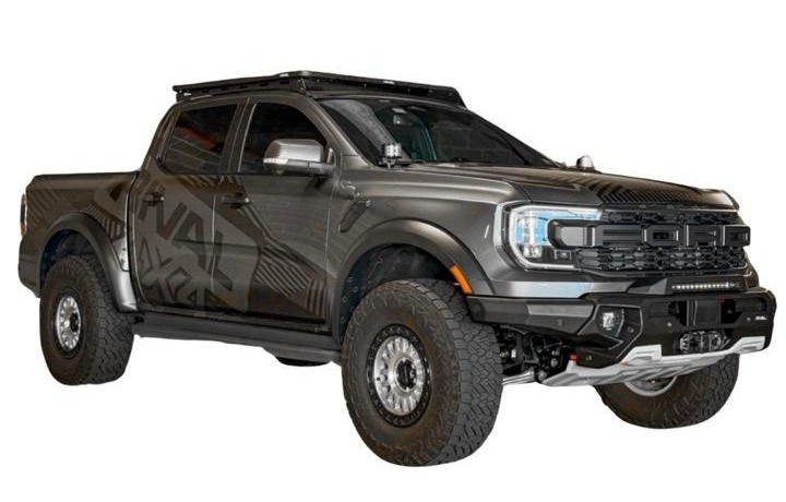 Ford Ranger echipat de Best Ride, cu bară față, troliu și portbagaj de plafon